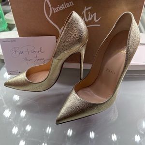 Christian Louboutin So Kate